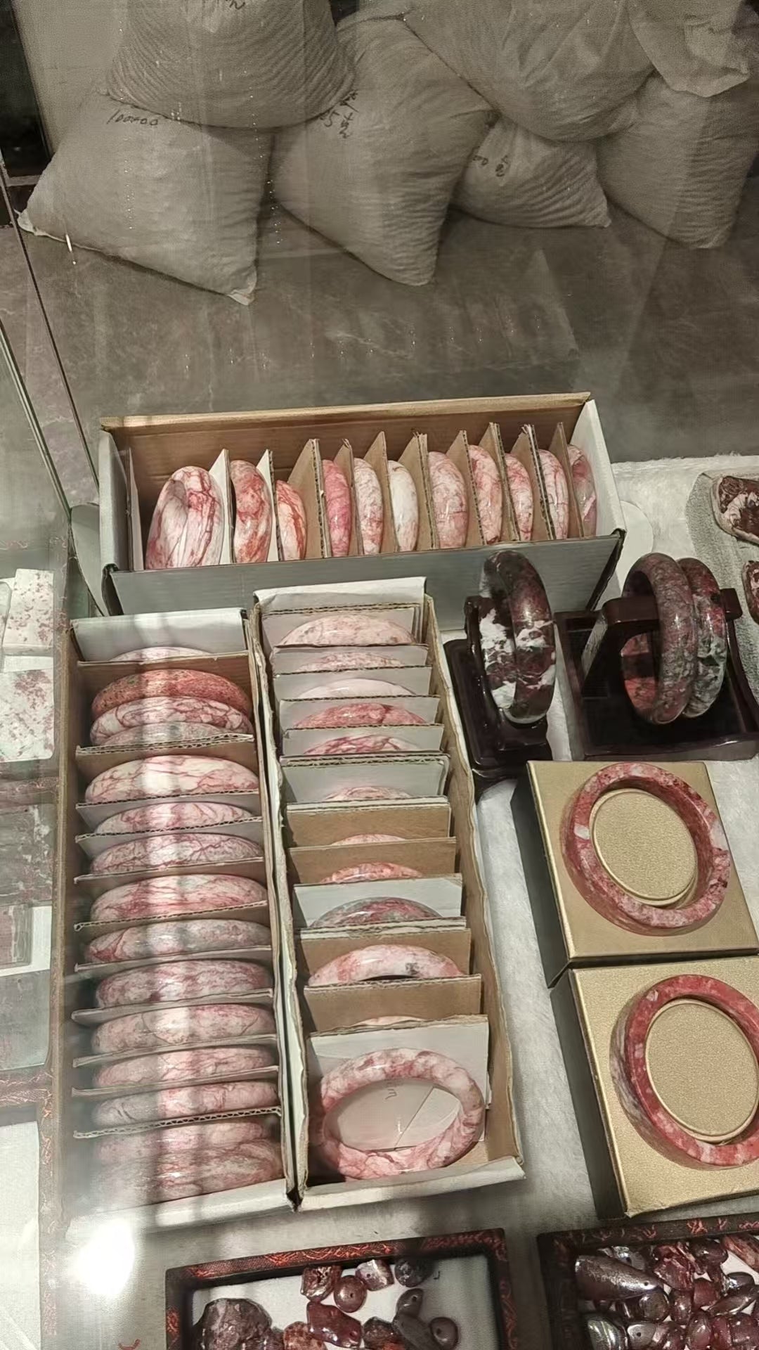 Cinnabar Crystal Raw Stone Bangle – Pink & White Natural Veins, High-Vibrational Spiritual Jewelry for Energy Protection & Collector’s Gemstone